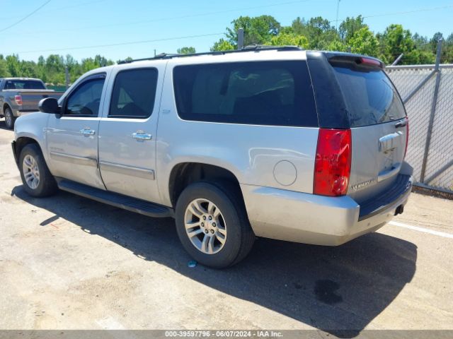 Photo 2 VIN: 1GKS1KE0XER124164 - GMC YUKON 