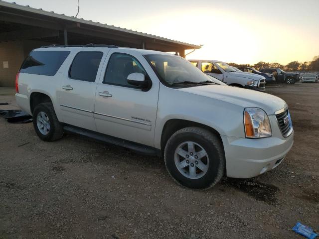 Photo 3 VIN: 1GKS1KE0XER138016 - GMC YUKON 