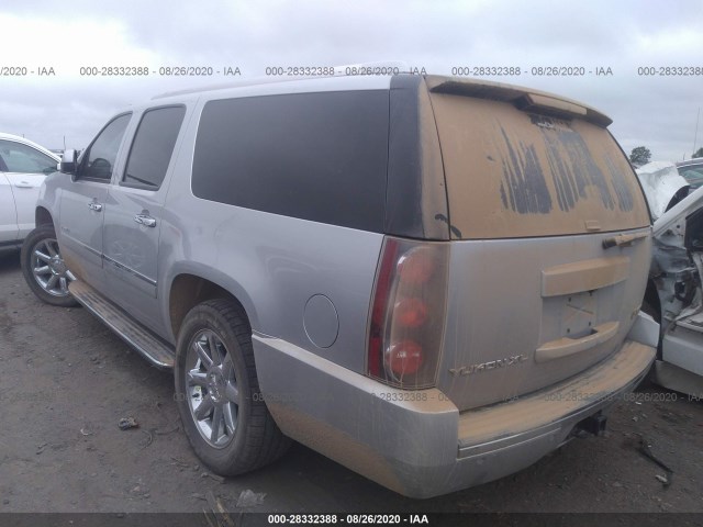 Photo 2 VIN: 1GKS1MEF0DR375256 - GMC YUKON XL 