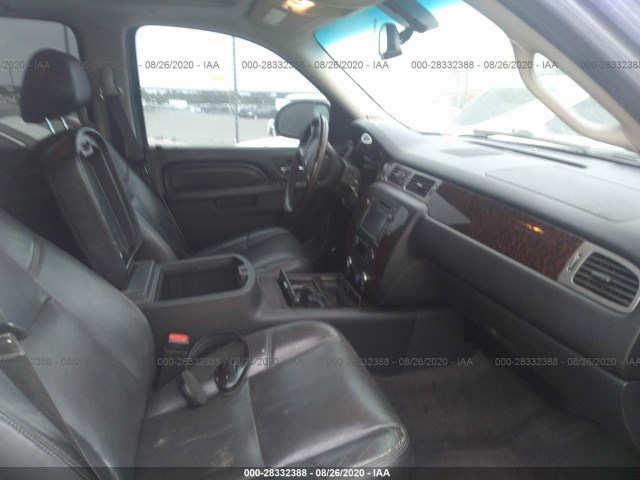 Photo 4 VIN: 1GKS1MEF0DR375256 - GMC YUKON XL 