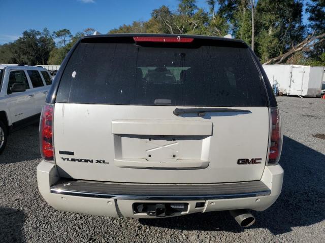 Photo 5 VIN: 1GKS1MEF4BR101832 - GMC YUKON 