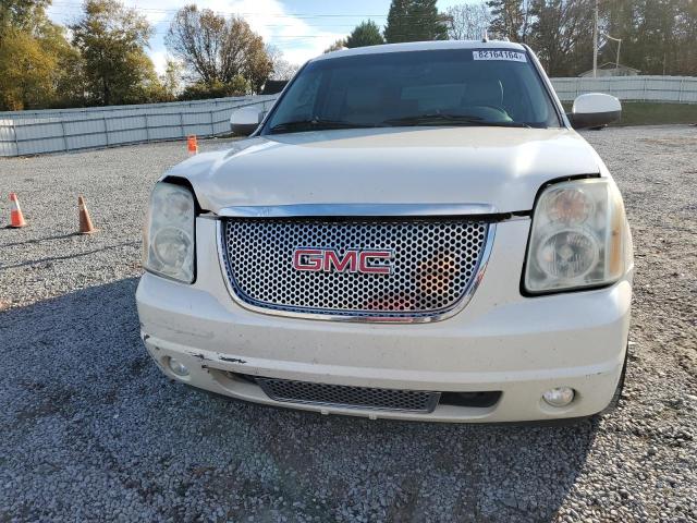 Photo 4 VIN: 1GKS1MEF4BR369280 - GMC YUKON XL D 