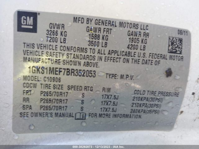 Photo 8 VIN: 1GKS1MEF7BR352053 - GMC YUKON XL 1500 