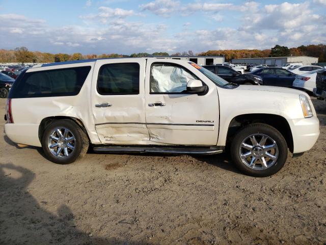 Photo 9 VIN: 1GKS1MEF7ER110254 - GMC YUKON XL D 