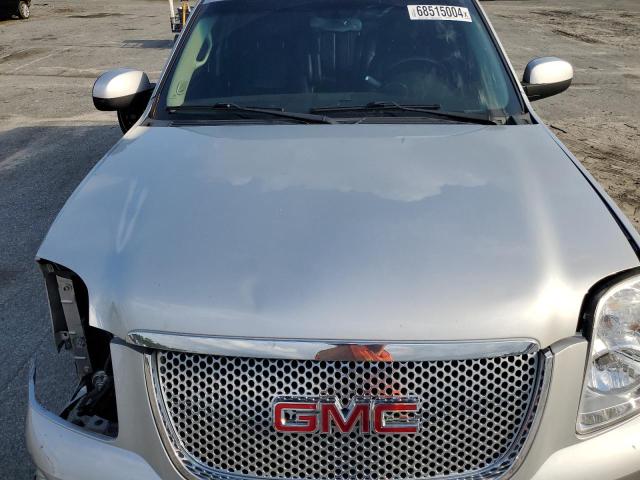 Photo 11 VIN: 1GKS1MEF8DR269489 - GMC YUKON XL D 