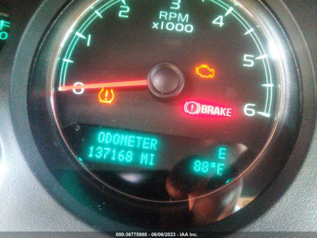 Photo 6 VIN: 1GKS1MEFXBR372197 - GMC YUKON XL 1500 