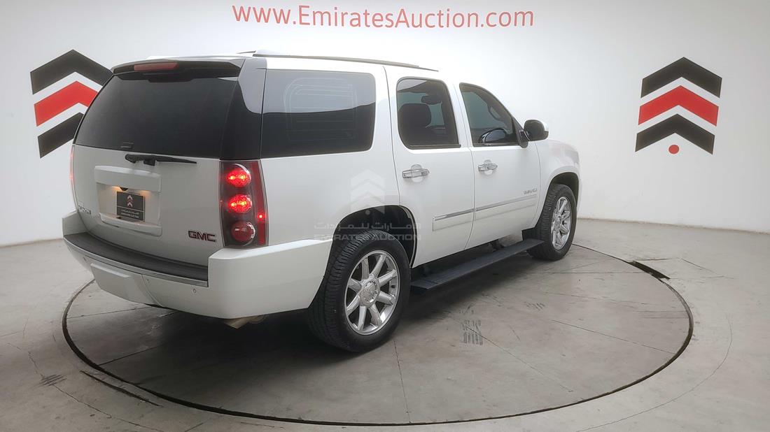 Photo 8 VIN: 1GKS27EF2CR166081 - GMC YUKON DENALI 