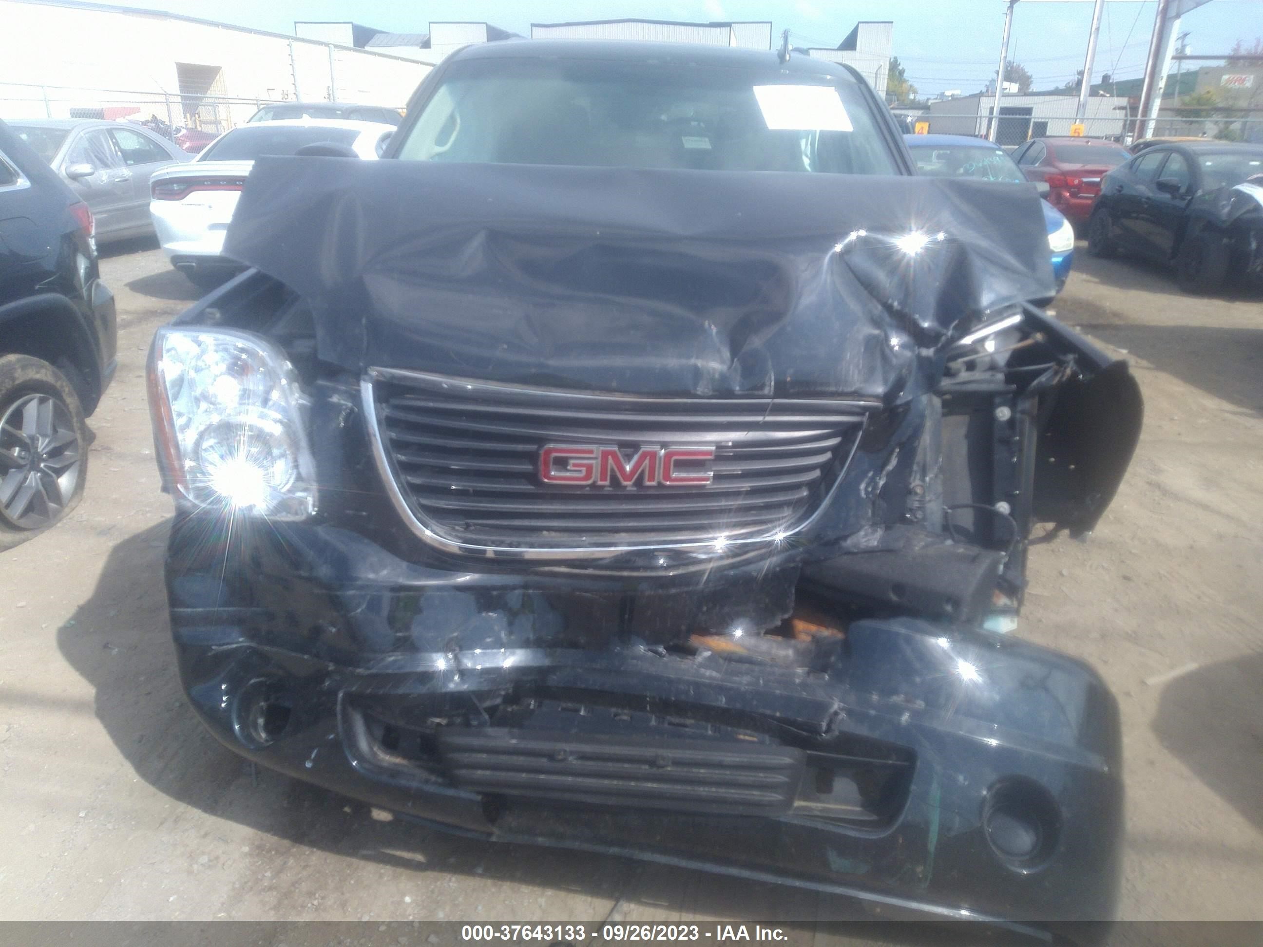 Photo 11 VIN: 1GKS2AE04BR230922 - GMC YUKON 