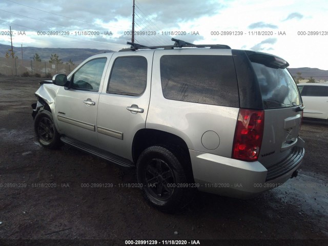 Photo 2 VIN: 1GKS2AE07DR217780 - GMC YUKON 