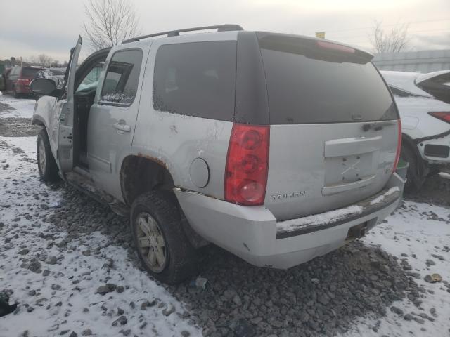 Photo 2 VIN: 1GKS2AE0XBR125530 - GMC YUKON SLE 