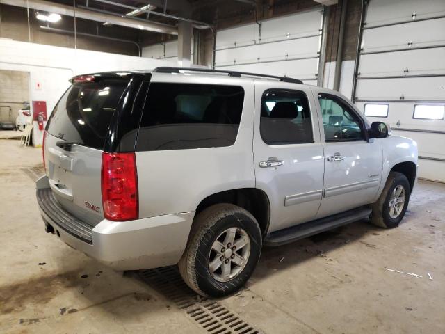 Photo 2 VIN: 1GKS2AE0XBR230410 - GMC YUKON SLE 