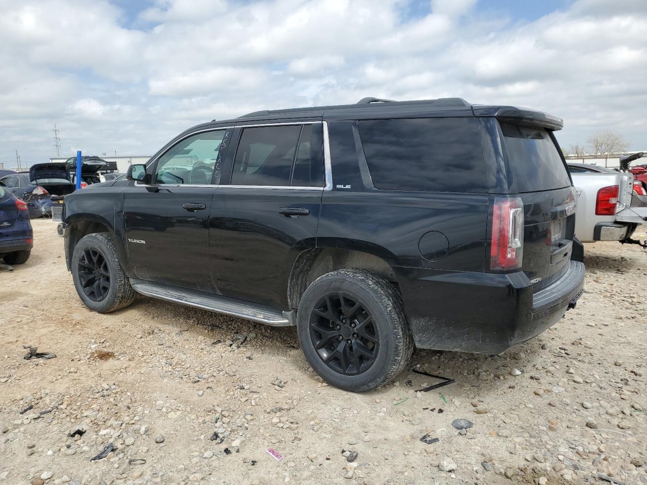 Photo 1 VIN: 1GKS2AKC6FR211180 - GMC YUKON 