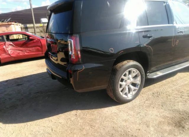 Photo 3 VIN: 1GKS2AKC8HR161417 - GMC YUKON 