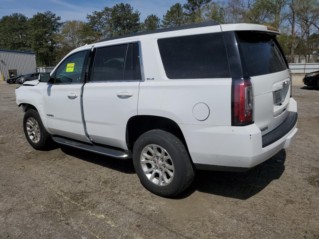 Photo 1 VIN: 1GKS2AKC8JR366161 - GMC YUKON 