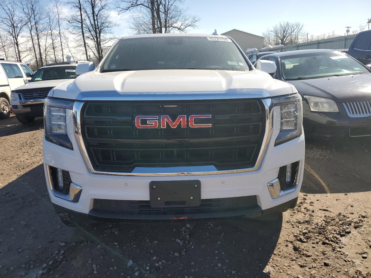 Photo 4 VIN: 1GKS2AKT2PR475739 - GMC YUKON 