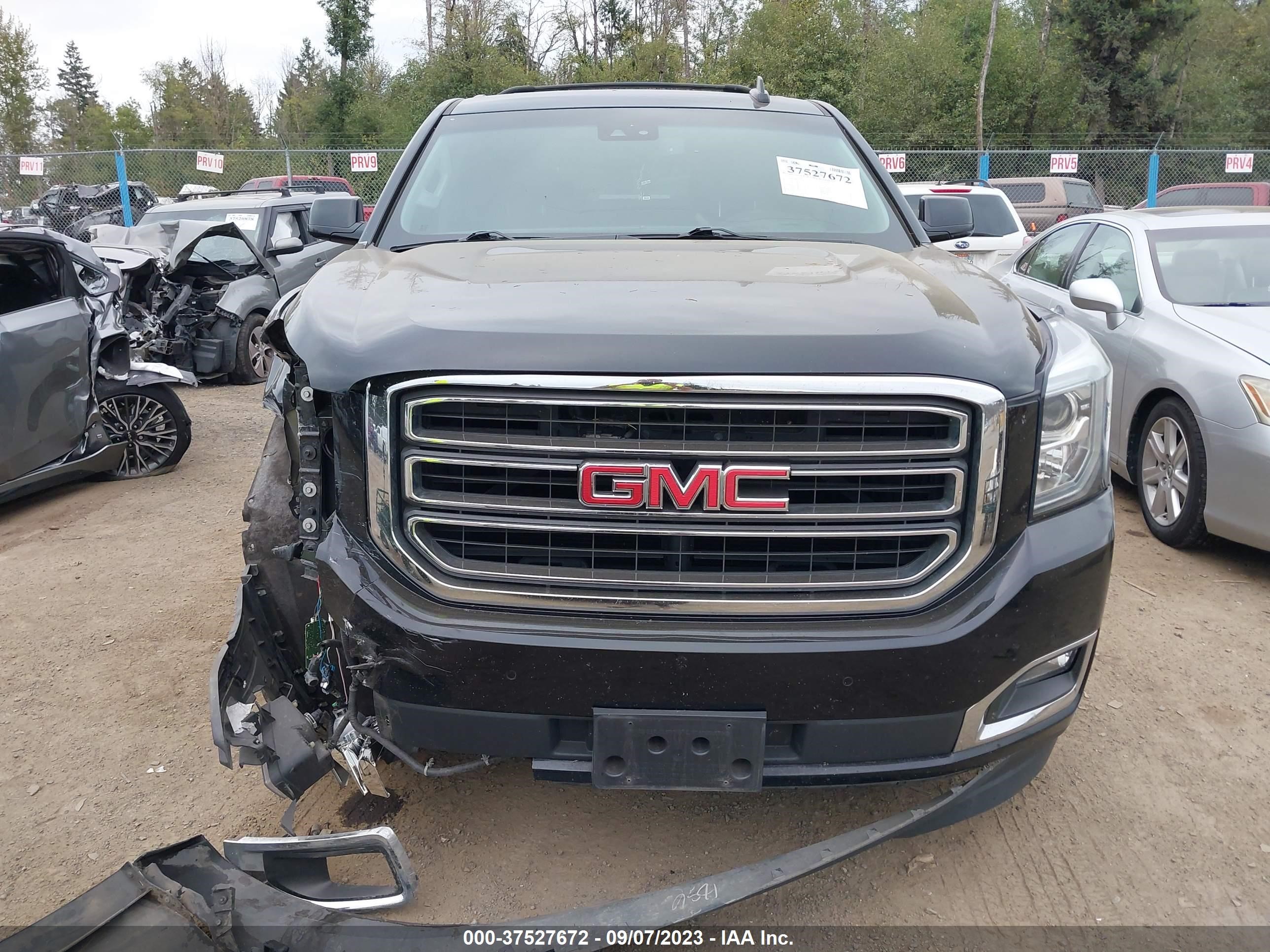 Photo 11 VIN: 1GKS2BKC1KR170313 - GMC YUKON 