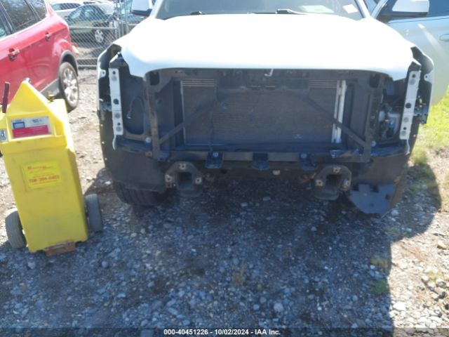 Photo 5 VIN: 1GKS2BKC3FR114198 - GMC YUKON 