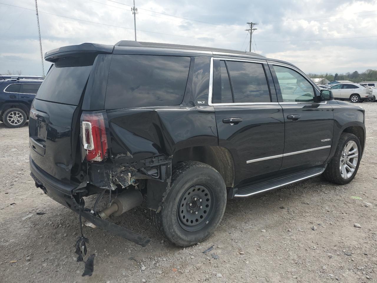 Photo 2 VIN: 1GKS2BKC3HR399519 - GMC YUKON 