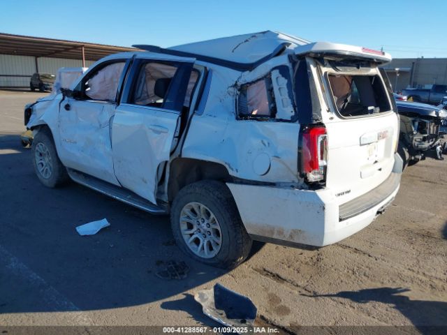 Photo 2 VIN: 1GKS2BKC5HR110818 - GMC YUKON 