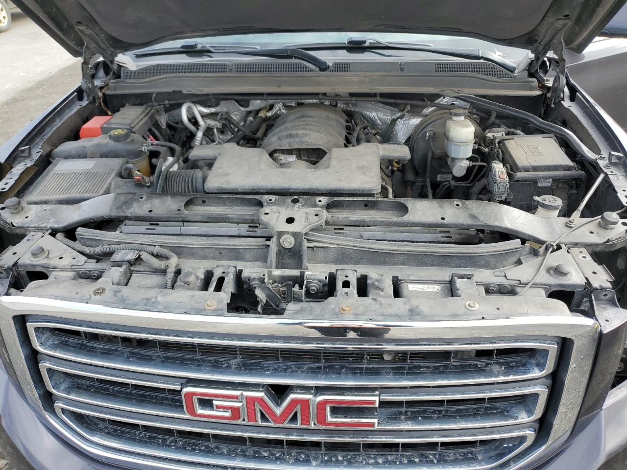 Photo 11 VIN: 1GKS2BKC6FR136499 - GMC YUKON 