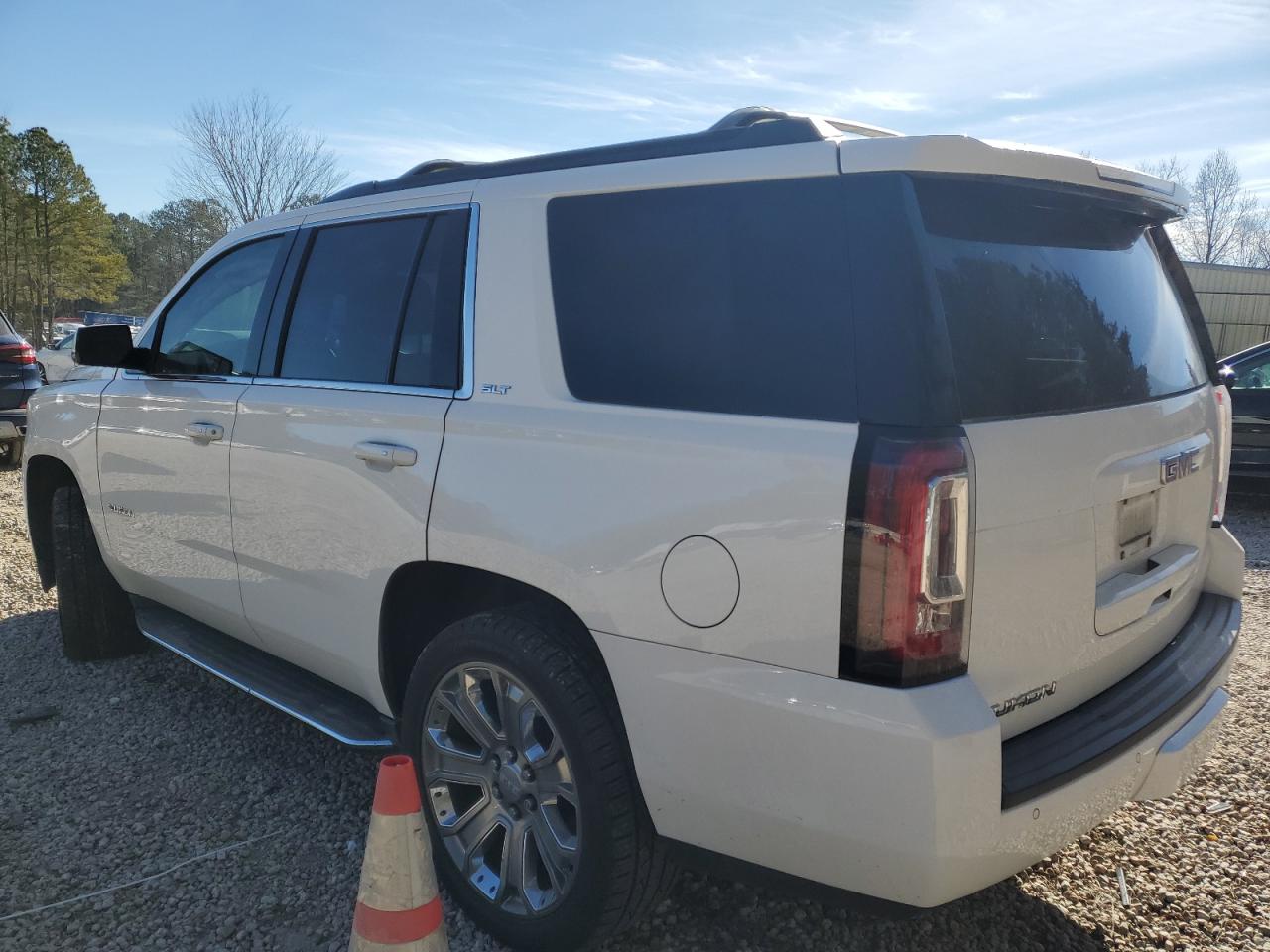 Photo 1 VIN: 1GKS2BKC7GR307018 - GMC YUKON 