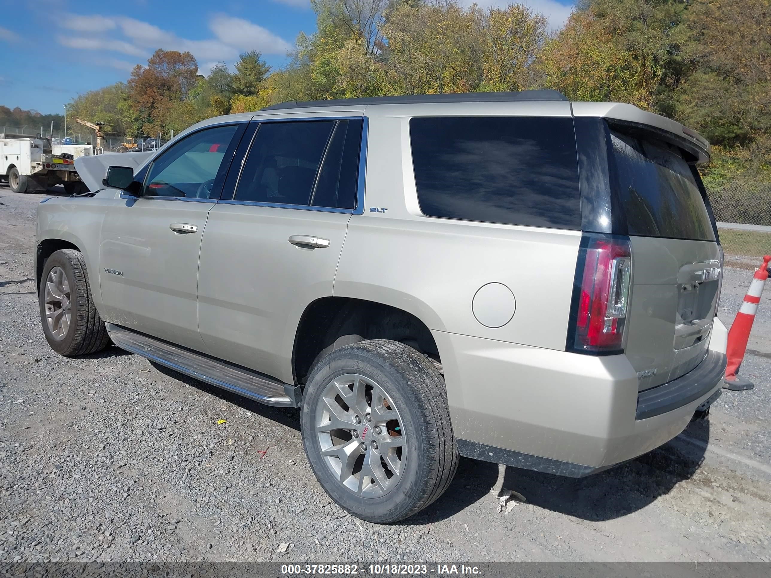 Photo 2 VIN: 1GKS2BKC7GR423965 - GMC YUKON 