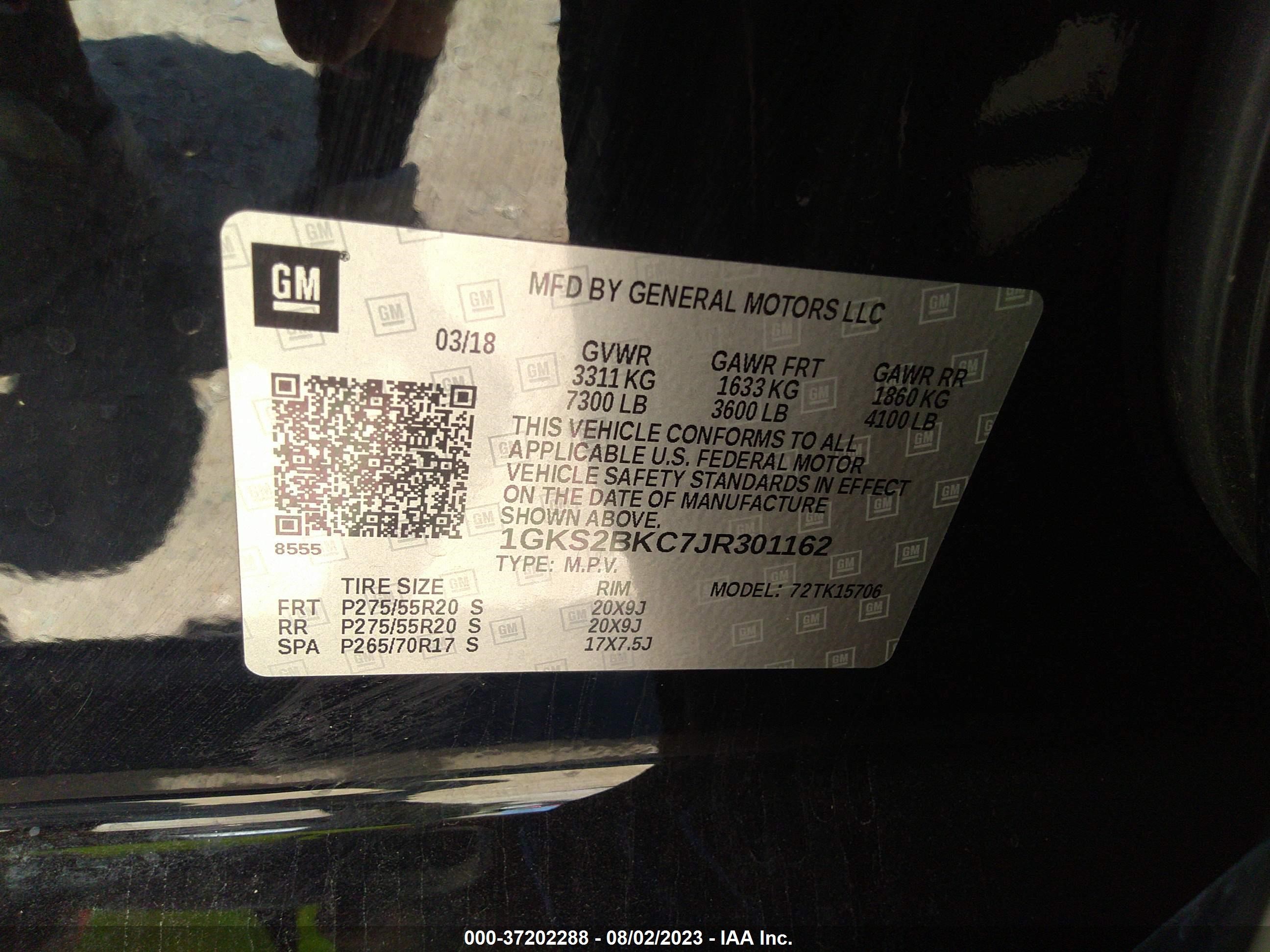 Photo 8 VIN: 1GKS2BKC7JR301162 - GMC YUKON 