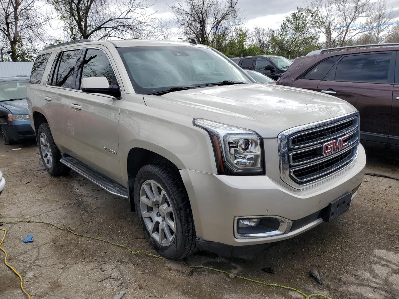 Photo 3 VIN: 1GKS2BKCXFR135310 - GMC YUKON 