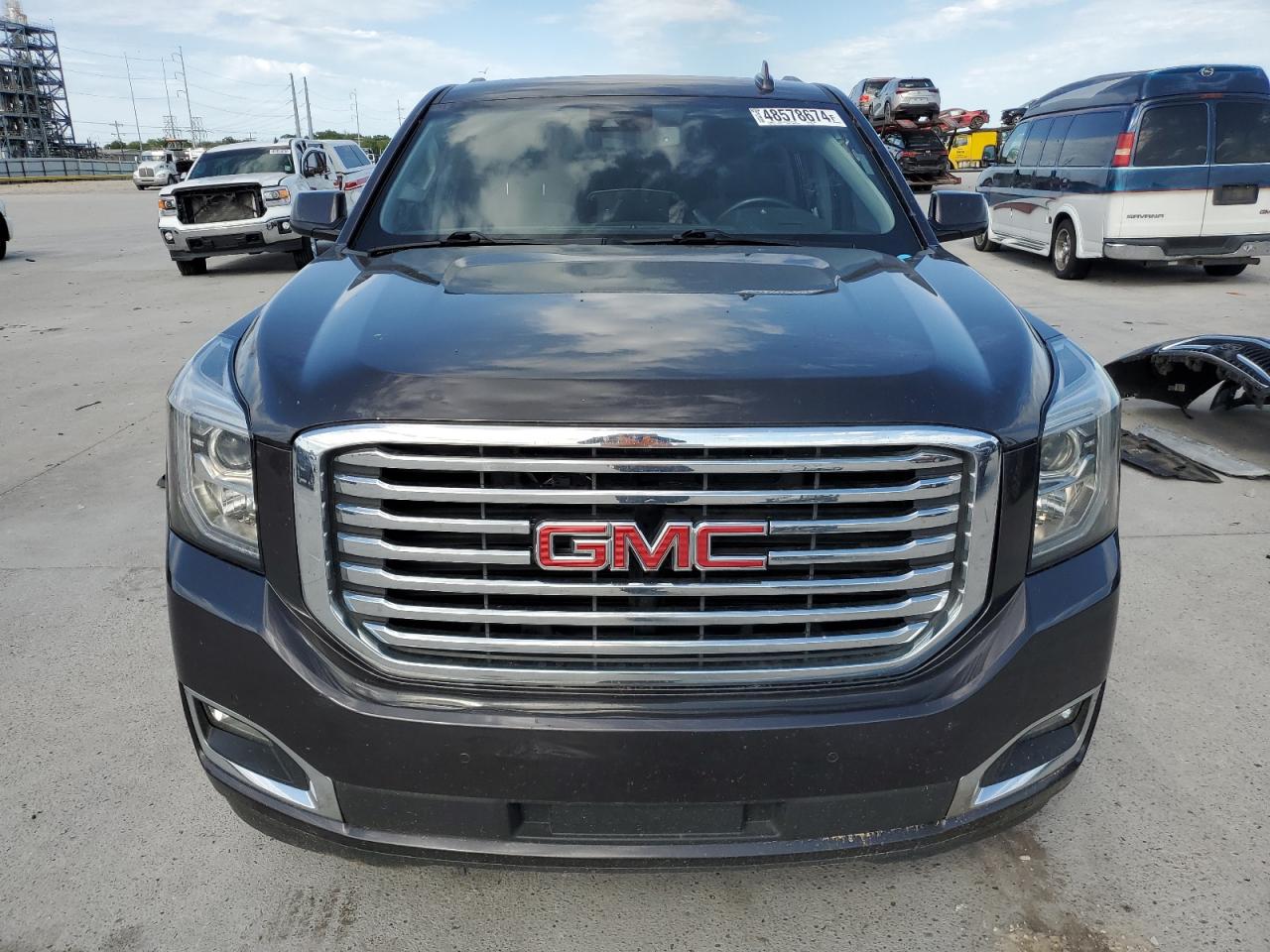 Photo 4 VIN: 1GKS2BKCXHR406515 - GMC YUKON 