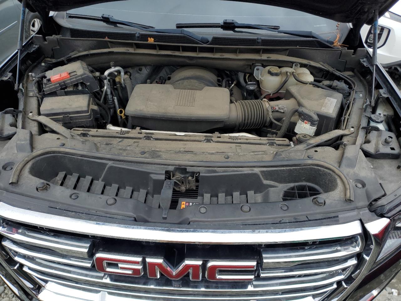 Photo 11 VIN: 1GKS2BKD2MR104431 - GMC YUKON 