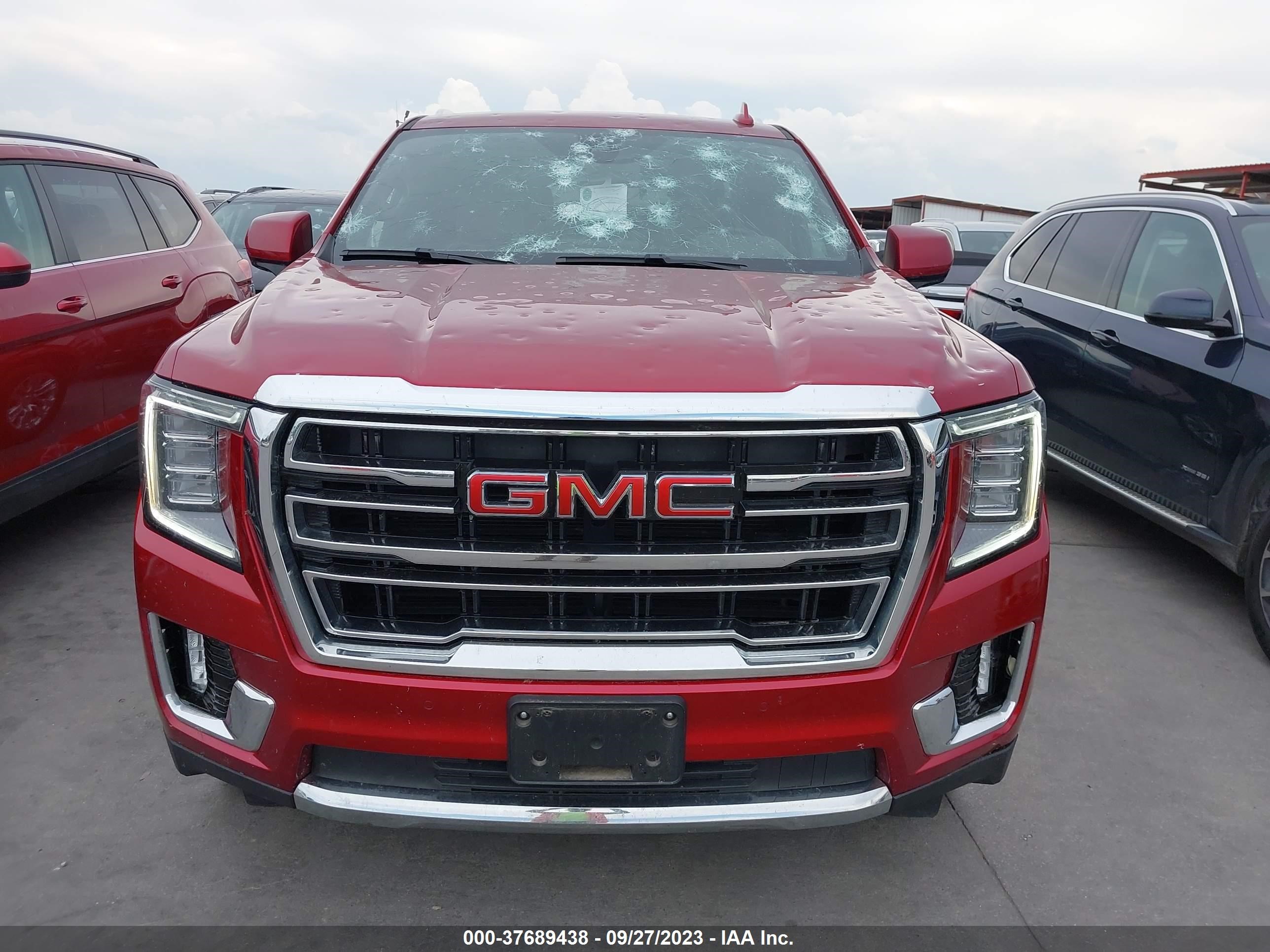 Photo 11 VIN: 1GKS2BKD5MR273164 - GMC YUKON 