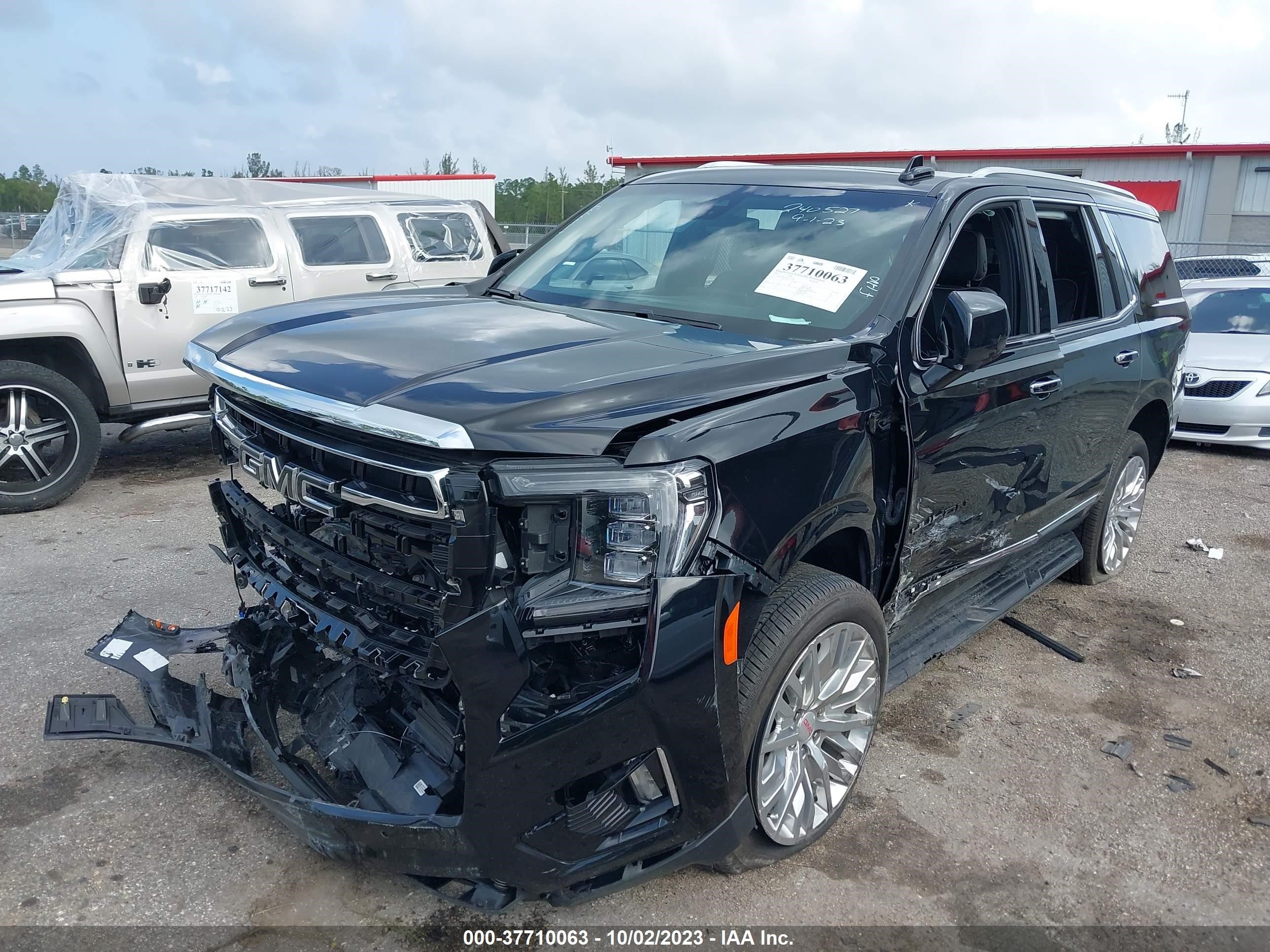 Photo 1 VIN: 1GKS2BKT6NR312188 - GMC YUKON 