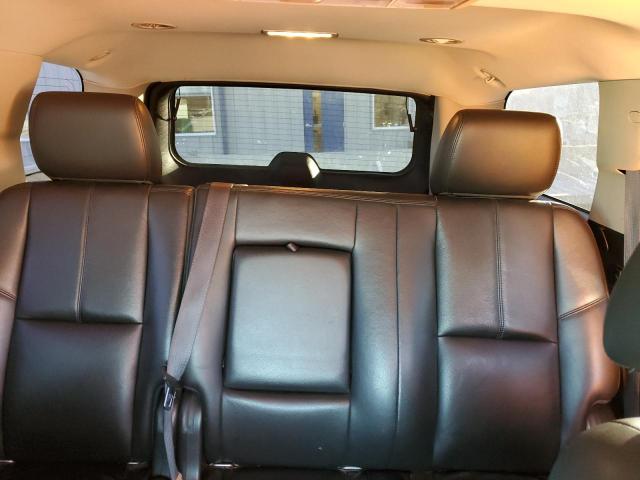 Photo 9 VIN: 1GKS2CE00CR244636 - GMC YUKON 