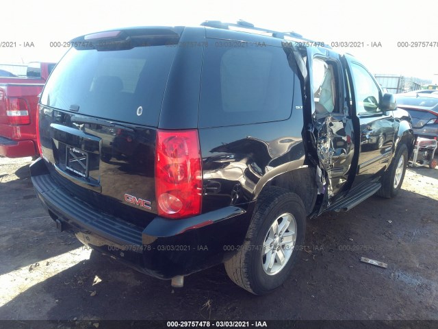 Photo 3 VIN: 1GKS2CE01CR183846 - GMC YUKON 