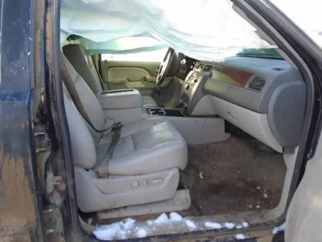 Photo 4 VIN: 1GKS2CE01ER238427 - GMC YUKON SLT 