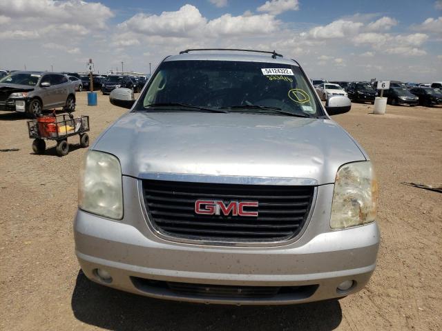 Photo 8 VIN: 1GKS2CE02BR223916 - GMC YUKON 