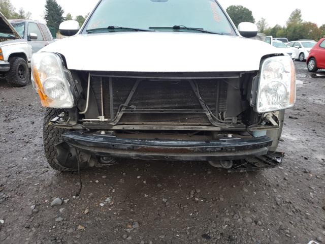 Photo 8 VIN: 1GKS2CE02BR329508 - GMC YUKON SLT 