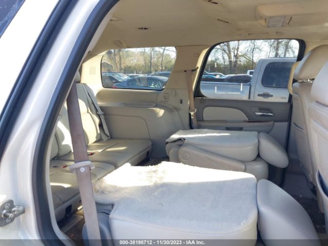 Photo 7 VIN: 1GKS2CE02CR131741 - GMC YUKON 