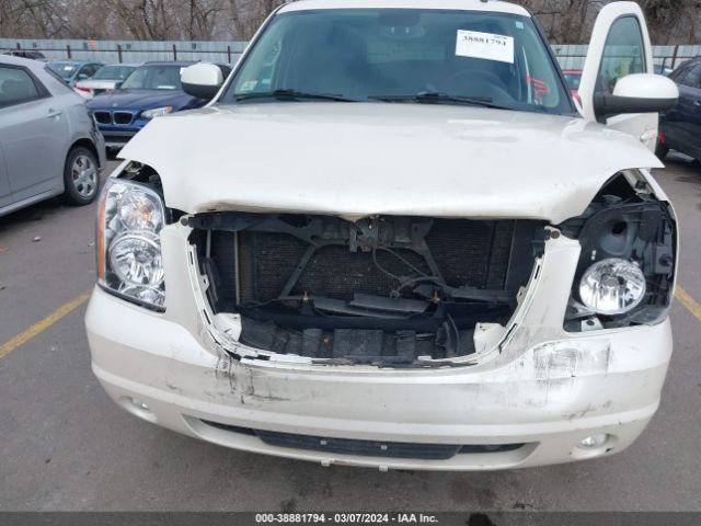 Photo 5 VIN: 1GKS2CE02CR285169 - GMC YUKON 