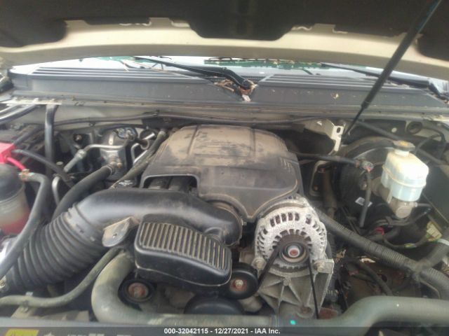 Photo 9 VIN: 1GKS2CE02DR299199 - GMC YUKON 