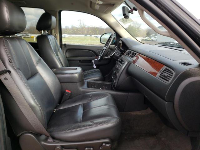 Photo 4 VIN: 1GKS2CE03BR171857 - GMC YUKON 