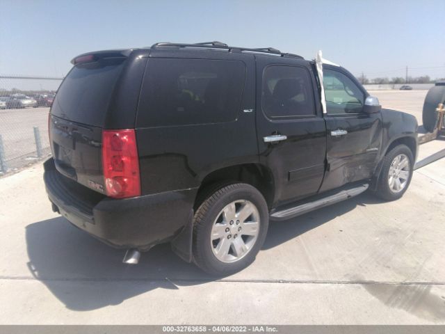 Photo 3 VIN: 1GKS2CE03CR282555 - GMC YUKON 