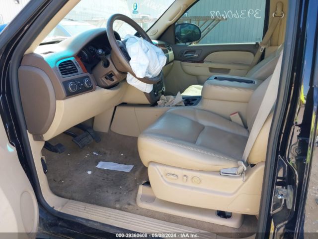 Photo 4 VIN: 1GKS2CE03ER123439 - GMC YUKON 