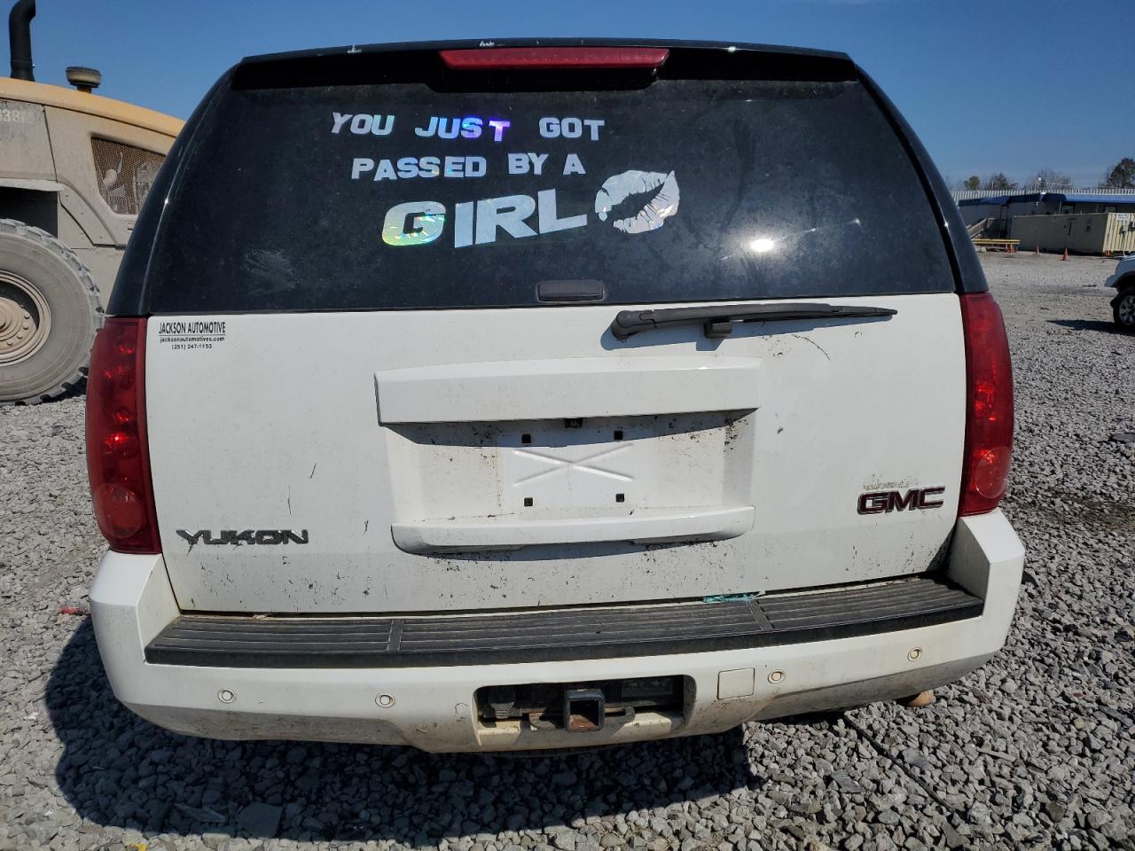 Photo 5 VIN: 1GKS2CE04DR228957 - GMC YUKON 