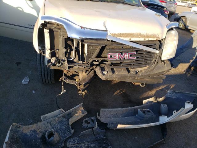 Photo 8 VIN: 1GKS2CE05BR372188 - GMC YUKON SLT 