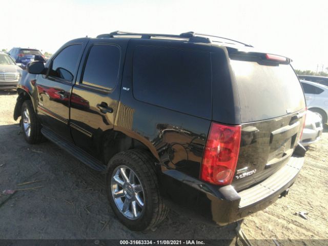 Photo 2 VIN: 1GKS2CE05CR150543 - GMC YUKON 