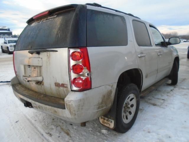 Photo 3 VIN: 1GKS2CE06BR312873 - GMC YUKON SLT 