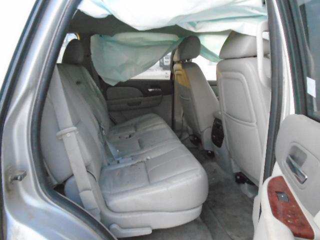 Photo 5 VIN: 1GKS2CE06BR312873 - GMC YUKON SLT 