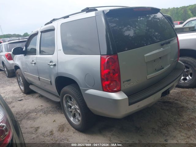 Photo 2 VIN: 1GKS2CE06CR155993 - GMC YUKON 