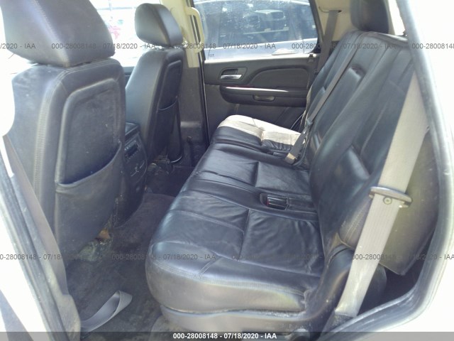 Photo 7 VIN: 1GKS2CE07BR300392 - GMC YUKON 